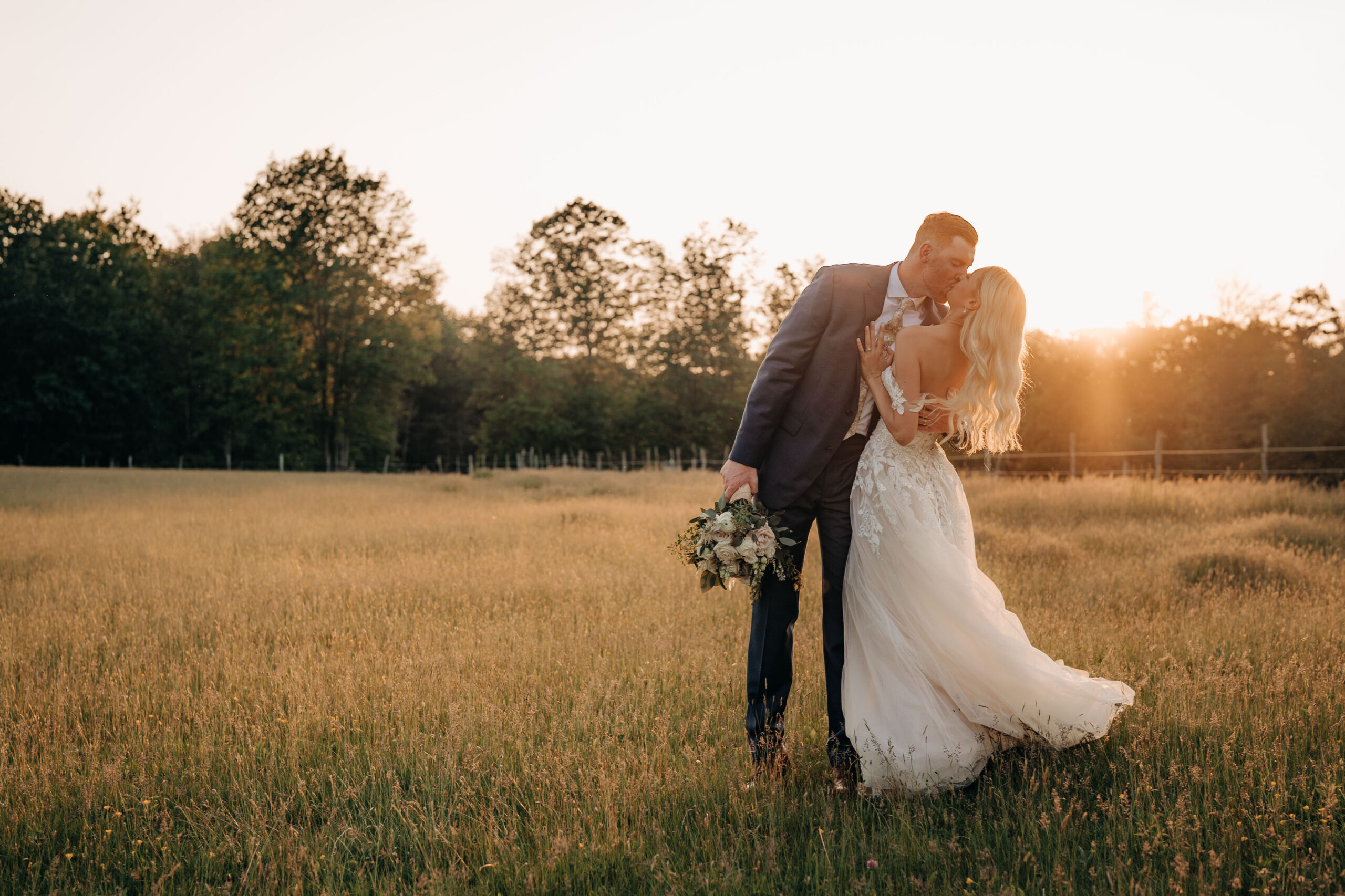 TheWildBunch Photography Valley View Farm Haydenville MA Summer Wedding